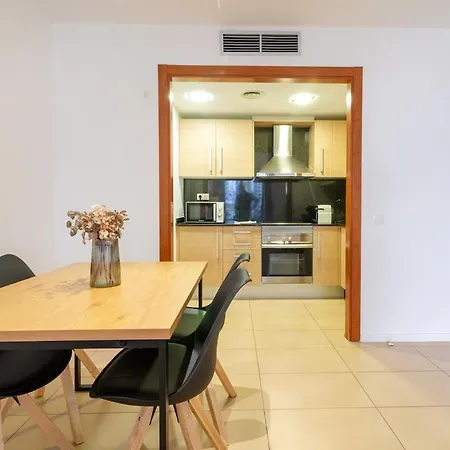Piso Con Piscina En El Centro De Appartement Lloret de Mar