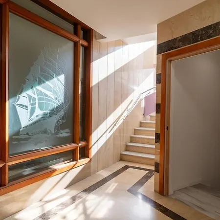 Piso Con Piscina En El Centro De Апартаменты